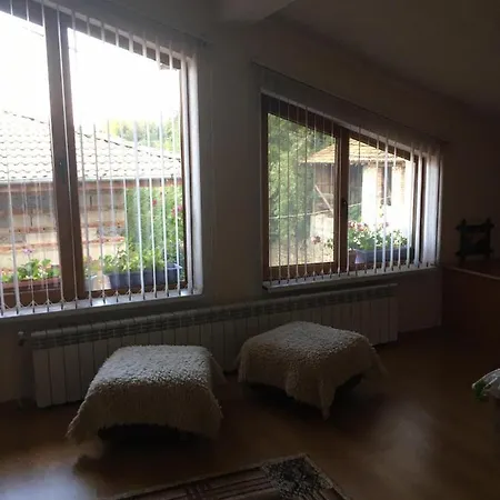 Guest house Бащината Къща *